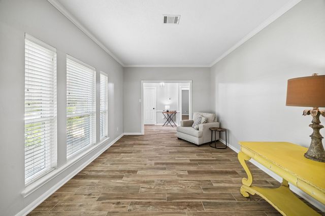 2906 Eagle Creek Drive, Kingwood, TX 77345