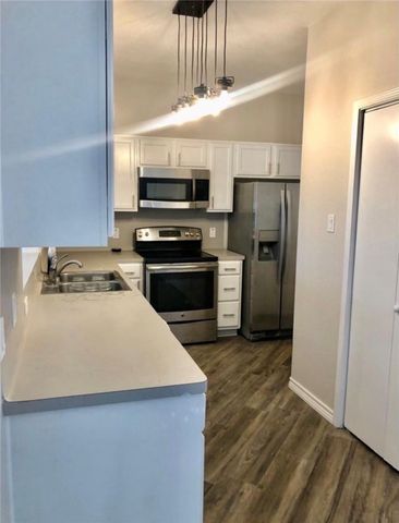 15526 Cruiser St A, Corpus Christi, TX 78418