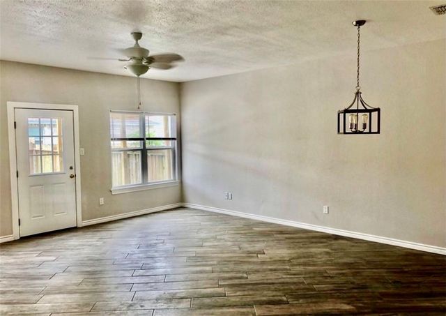 15526 Cruiser St A, Corpus Christi, TX 78418