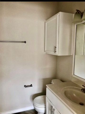 15526 Cruiser St A, Corpus Christi, TX 78418