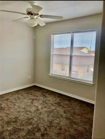 15526 Cruiser St A, Corpus Christi, TX 78418