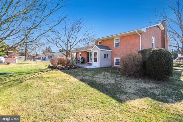 7951 YELLOW SPRINGS RD, Frederick, MD 21702