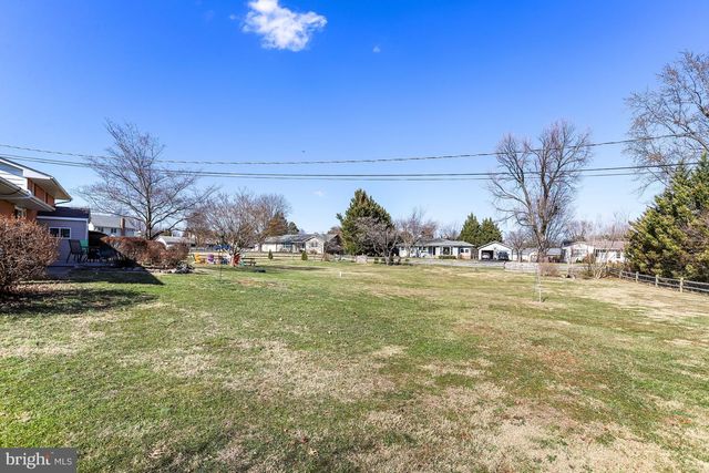 7951 YELLOW SPRINGS RD, Frederick, MD 21702