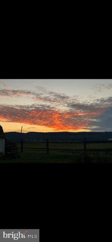 7951 YELLOW SPRINGS RD, Frederick, MD 21702