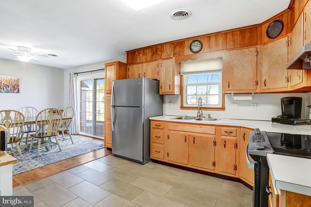 7951 YELLOW SPRINGS RD, Frederick, MD 21702