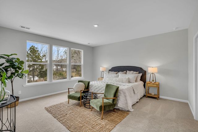 8 Dahlberg Street, Summerville, SC 29483
