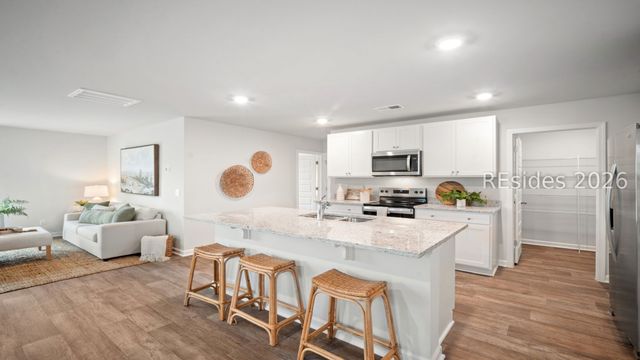 35 Pollen Dr, Ridgeland, SC 29936