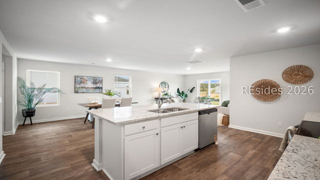 35 Pollen Dr, Ridgeland, SC 29936