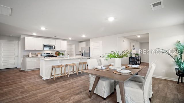 35 Pollen Dr, Ridgeland, SC 29936