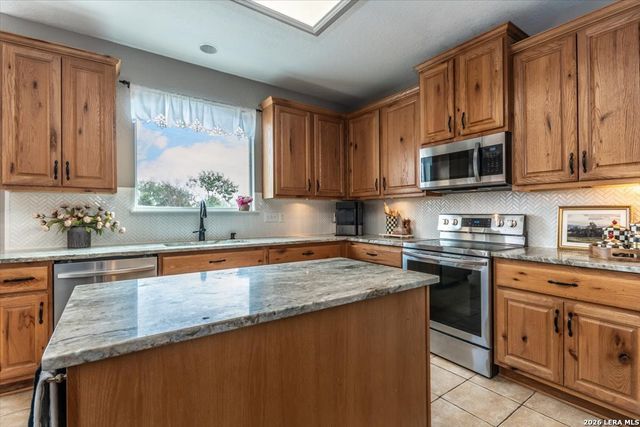 2312 Thomas Wolfe, Schertz, TX 78154