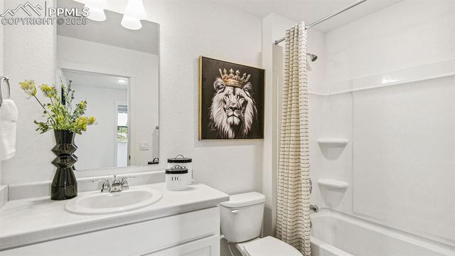 6122 Alpine Ridge Drive, Colorado Springs, CO 80925