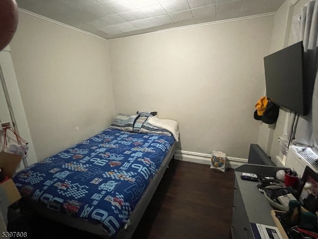 25 Park Ave, Passaic City, NJ 07055