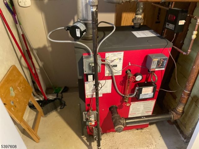 25 Park Ave, Passaic City, NJ 07055