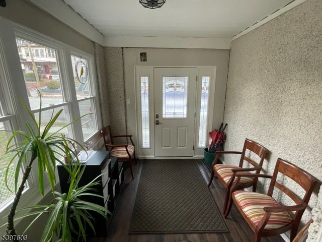 25 Park Ave, Passaic City, NJ 07055