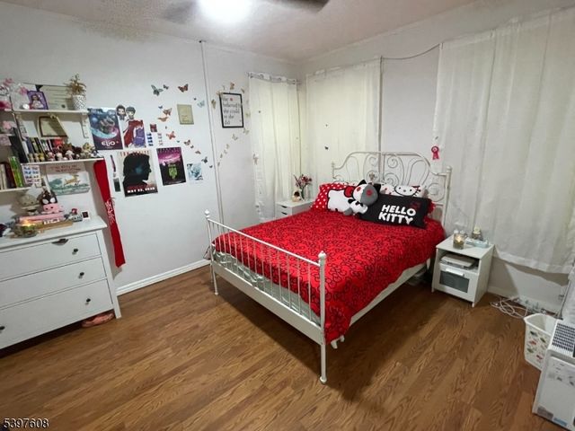 25 Park Ave, Passaic City, NJ 07055