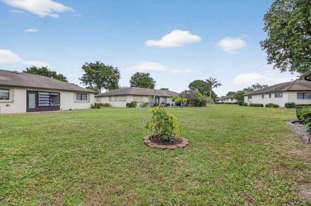4972 Dovewood Road B, Boynton Beach, FL 33436