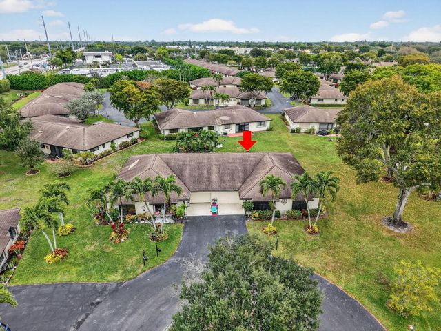 4972 Dovewood Road B, Boynton Beach, FL 33436