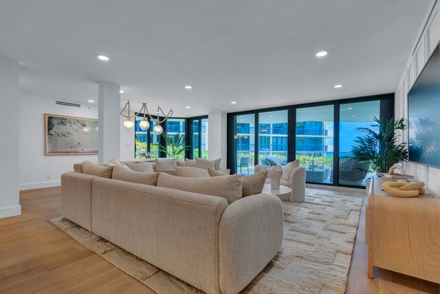 3170 S Ocean Boulevard N204, Palm Beach, FL 33480