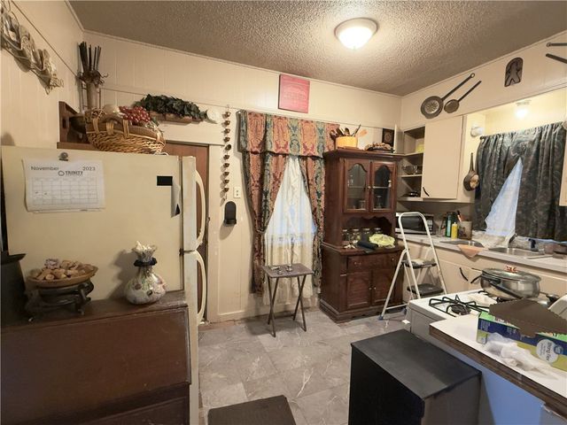 188 W Water Street, Dover, AR 72837