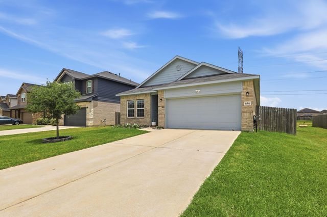 8002 Brooks Crossing Drive, Baytown, TX 77521