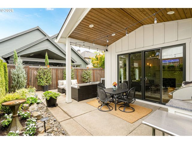 4109 ILLAHE RIVER Ct, Salem, OR 97302