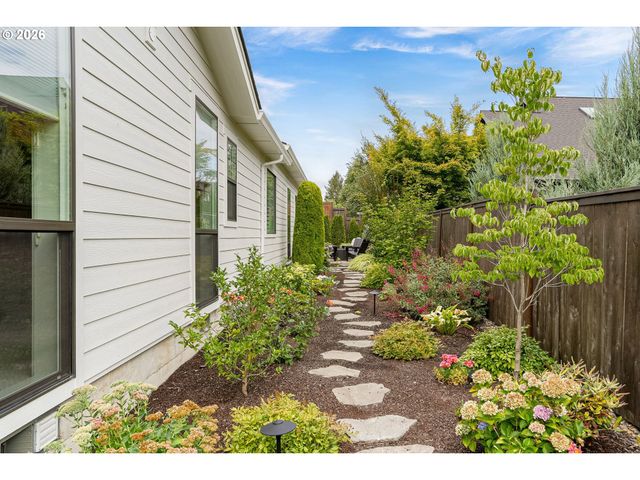 4109 ILLAHE RIVER Ct, Salem, OR 97302