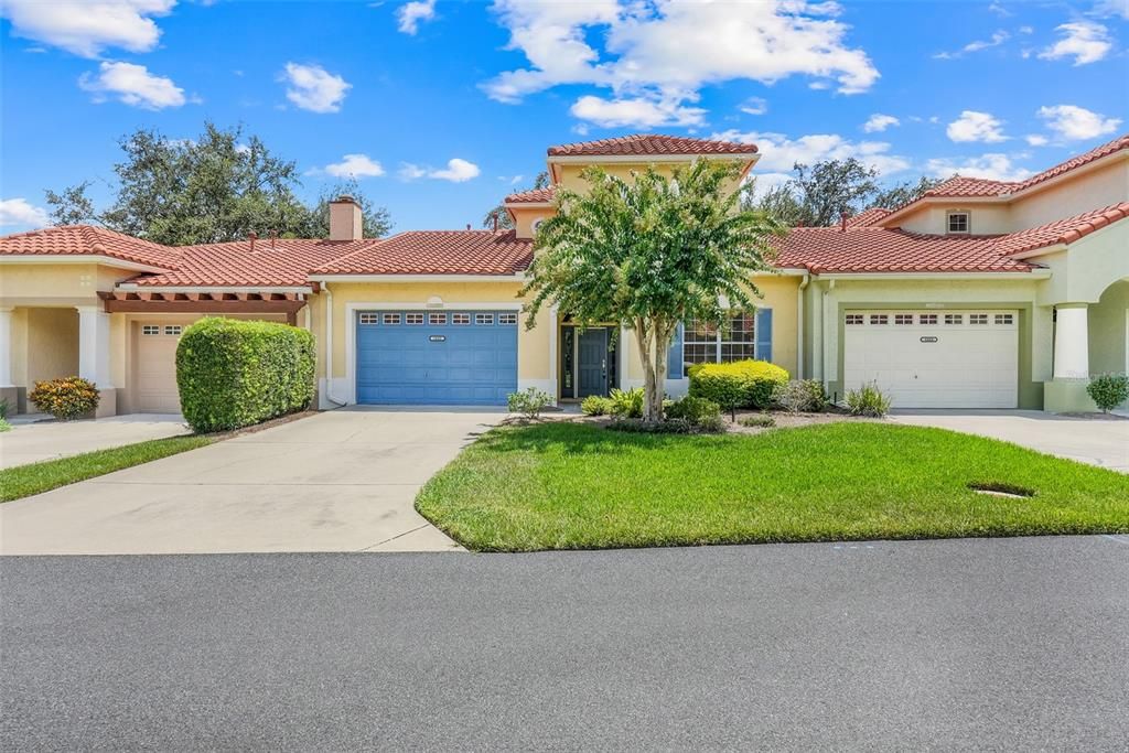 1042 AVENIDA SONOMA, Lady Lake, FL 32159