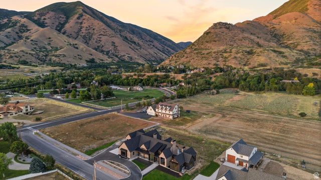1502 N 1700 E, Mapleton, UT 84664
