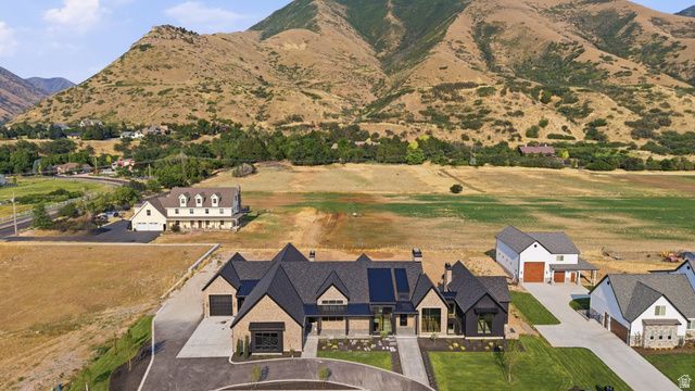 1502 N 1700 E, Mapleton, UT 84664