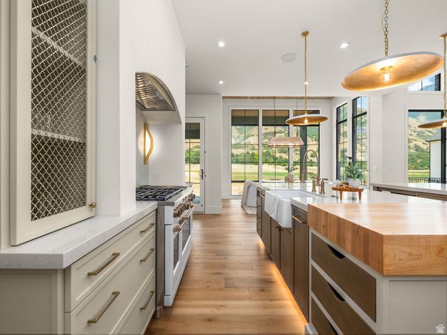 1502 N 1700 E, Mapleton, UT 84664