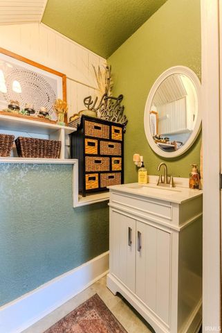 1695 Pike Street, Wabash, IN 46992