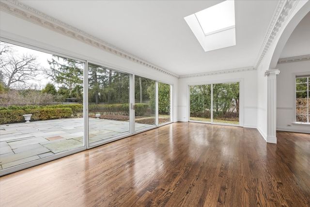 845 Glen Oak Drive, Winnetka, IL 60093