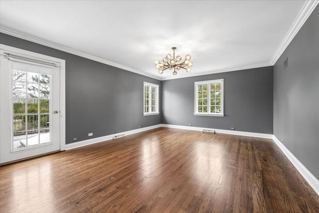 845 Glen Oak Drive, Winnetka, IL 60093