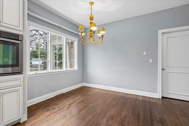 845 Glen Oak Drive, Winnetka, IL 60093