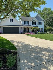 29 Stony Brook Lane, Wakeman, OH 44889