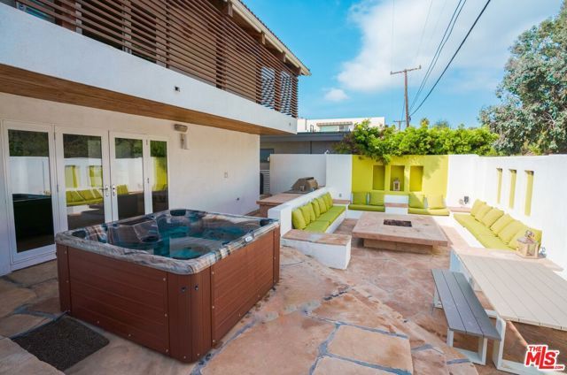 27112 Malibu Cove Colony Drive, Malibu, CA 90265