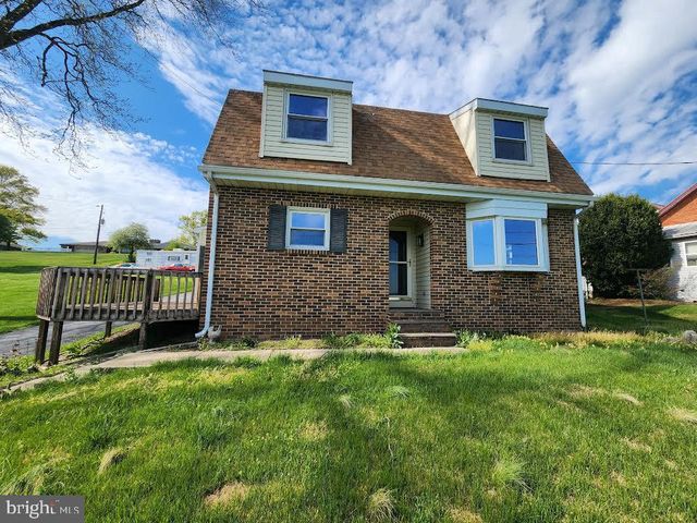 827 DISSTON VIEW DR, Lititz, PA 17543