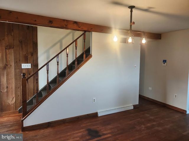 827 DISSTON VIEW DR, Lititz, PA 17543
