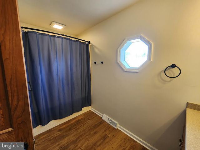 827 DISSTON VIEW DR, Lititz, PA 17543