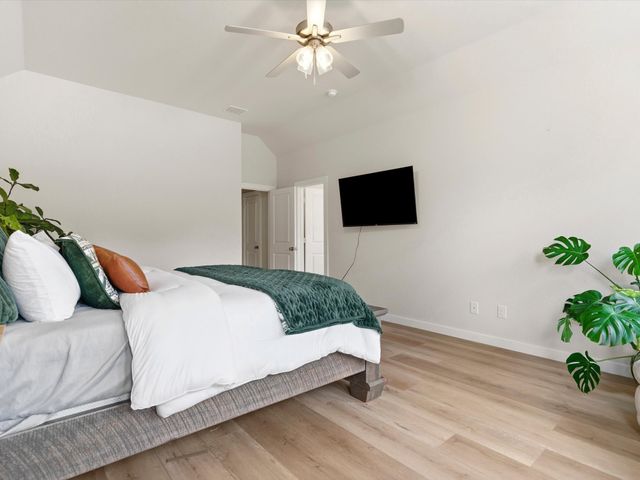 155 Rj Smith Drive, Boyd, TX 76023
