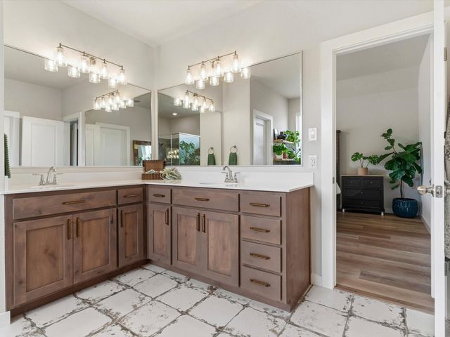 155 Rj Smith Drive, Boyd, TX 76023