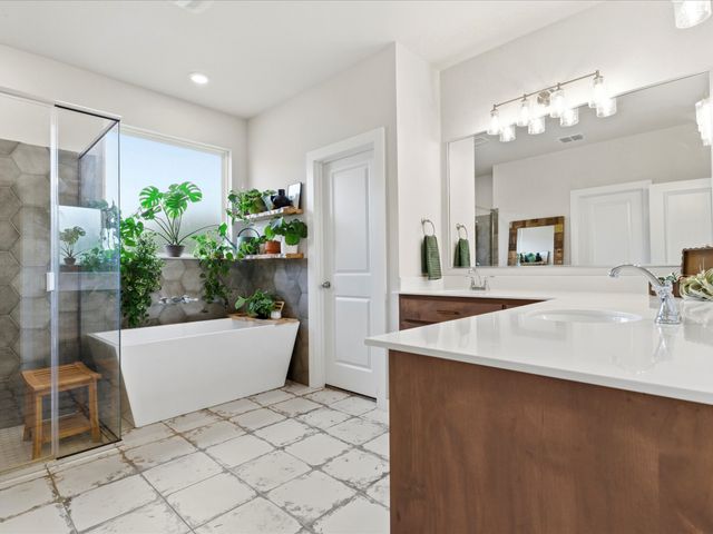 155 Rj Smith Drive, Boyd, TX 76023