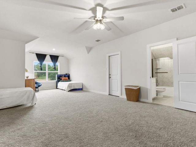 155 Rj Smith Drive, Boyd, TX 76023