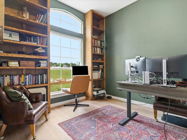 155 Rj Smith Drive, Boyd, TX 76023