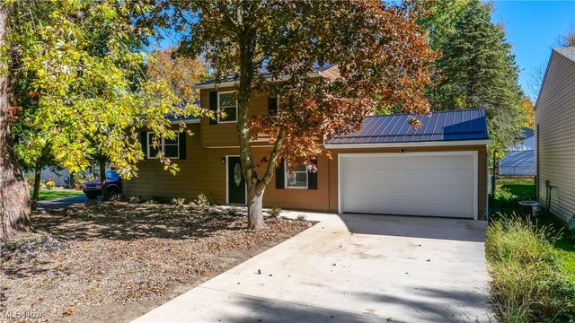 9130 Elm Circle, Windham, OH 44288