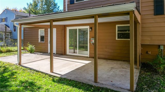 9130 Elm Circle, Windham, OH 44288