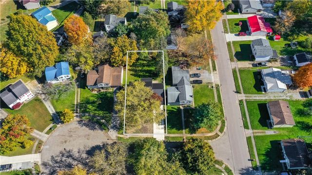 9130 Elm Circle, Windham, OH 44288