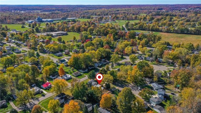 9130 Elm Circle, Windham, OH 44288