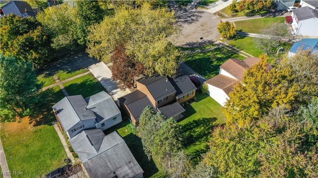 9130 Elm Circle, Windham, OH 44288