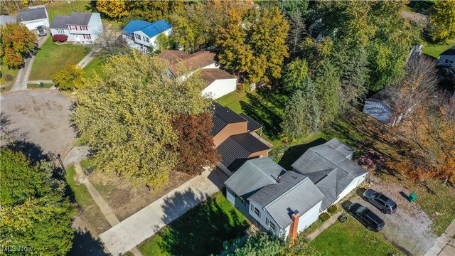 9130 Elm Circle, Windham, OH 44288